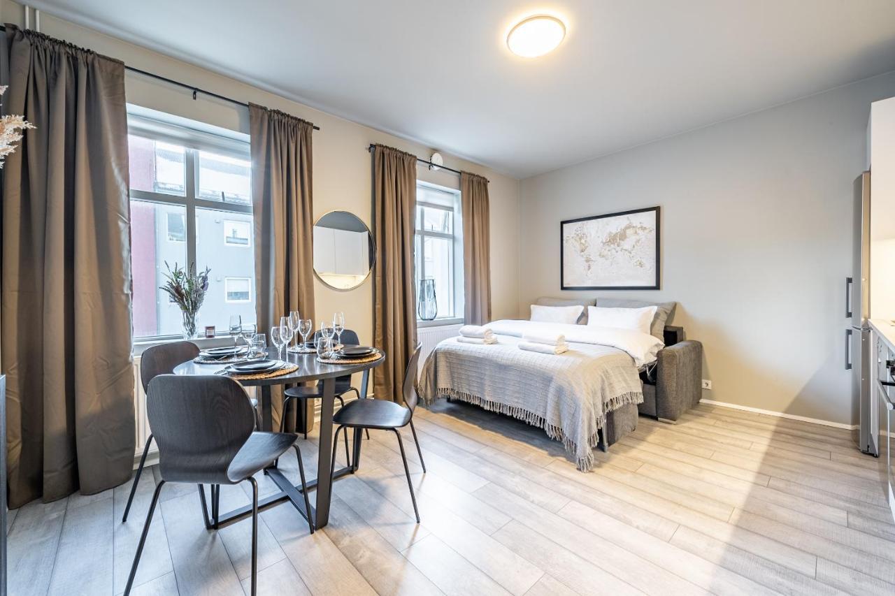 Downtown Reykjavik Luxury Apartments ภายนอก รูปภาพ