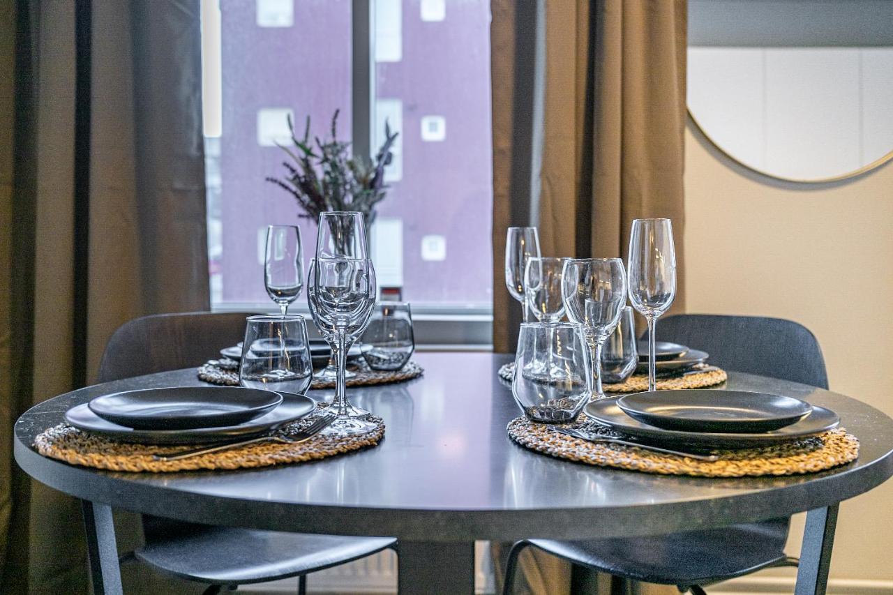 Downtown Reykjavik Luxury Apartments ภายนอก รูปภาพ