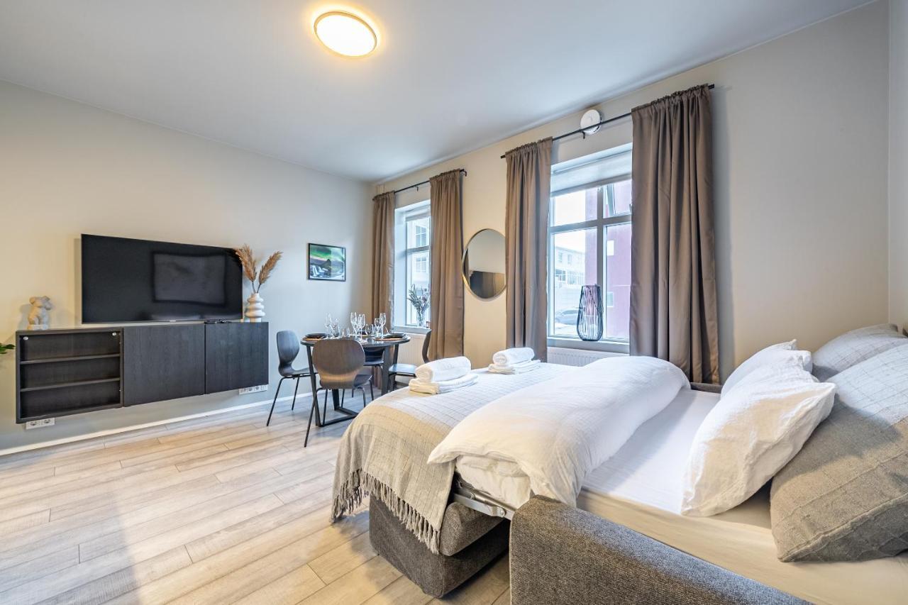 Downtown Reykjavik Luxury Apartments ภายนอก รูปภาพ