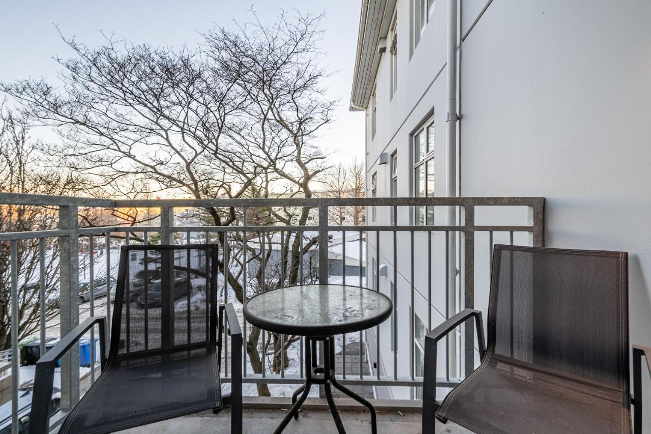 Downtown Reykjavik Luxury Apartments ภายนอก รูปภาพ